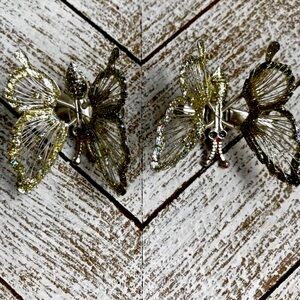 90s butterfly clips moving wings